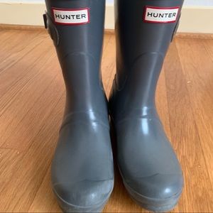 Hunter short rain boots